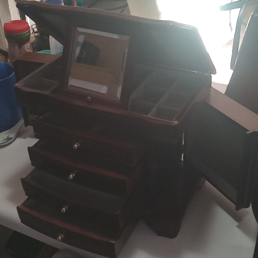 Jewelry Box